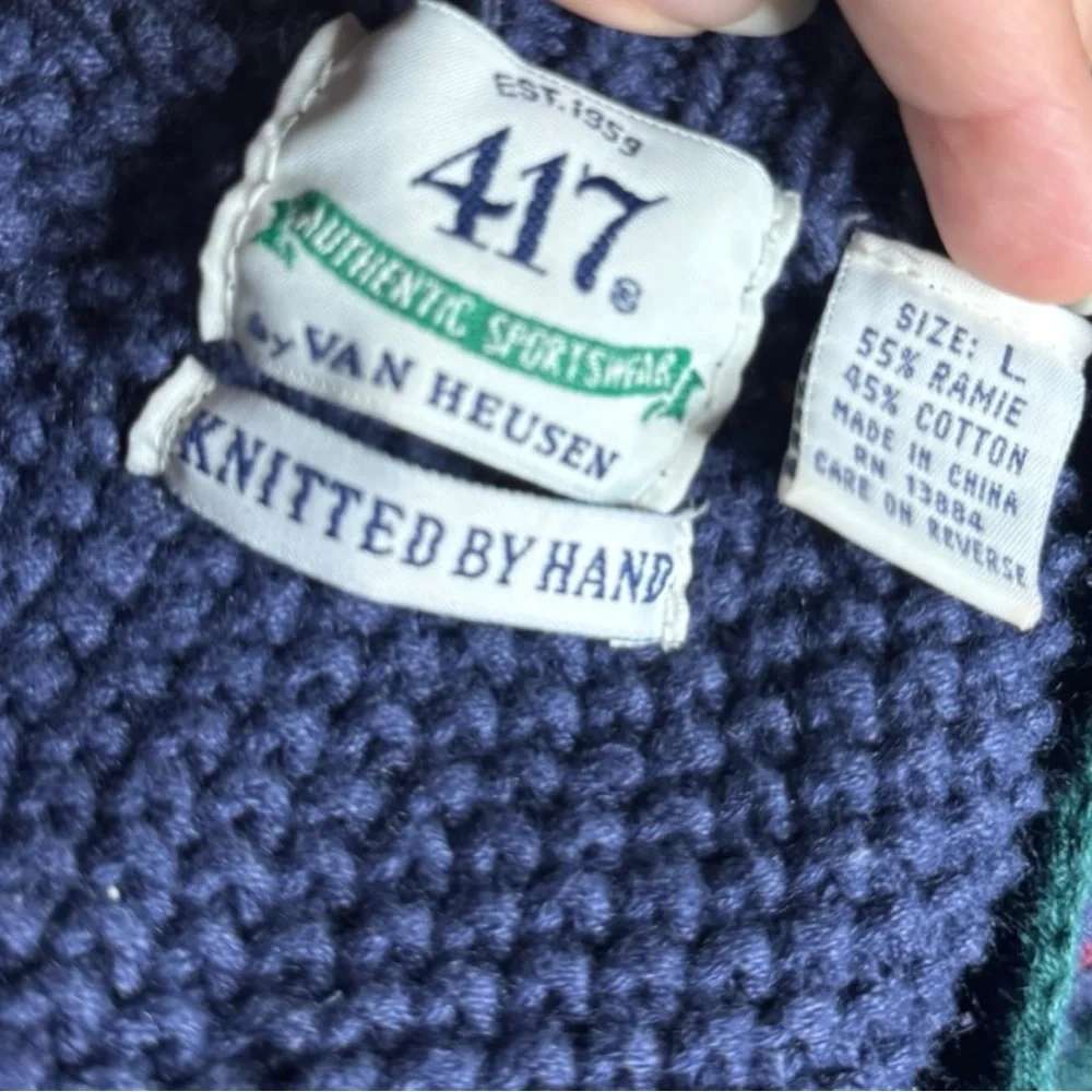 417 Van Heusen Vintage Button Down V-Neck Navy Blue Hand Knit Cardigan